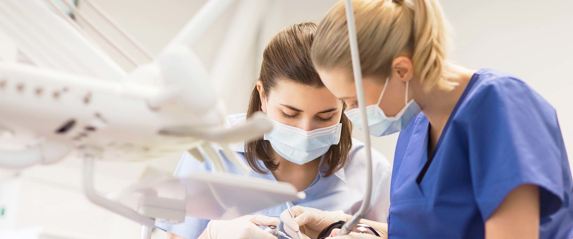 What Can You Expect From a Dental Clinic Visit?