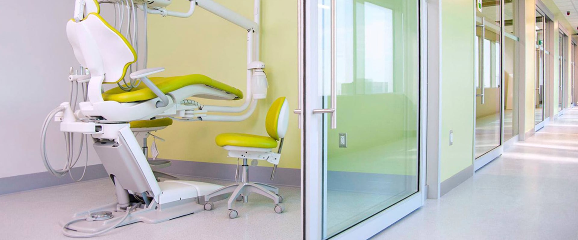 Which is the Best Dental Clinic in Canada?